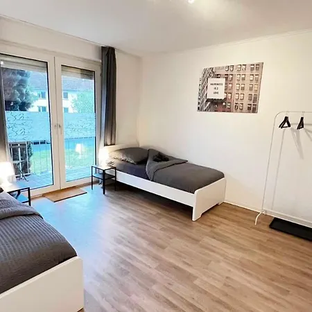 With Balcony In Apartamento *