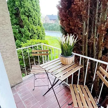 With Balcony In Apartamento